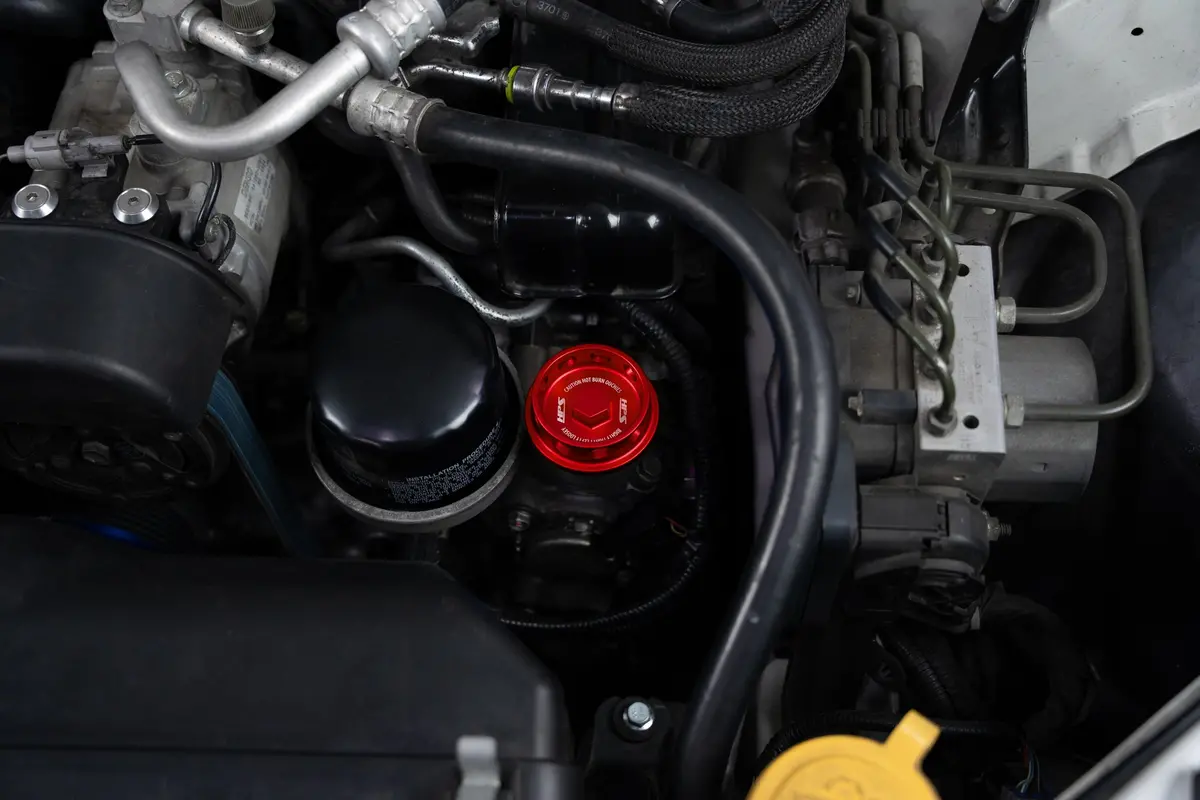 Hps Red Cnc Billet Aluminum Engine Oil Filler Cap Cover For Saab 2