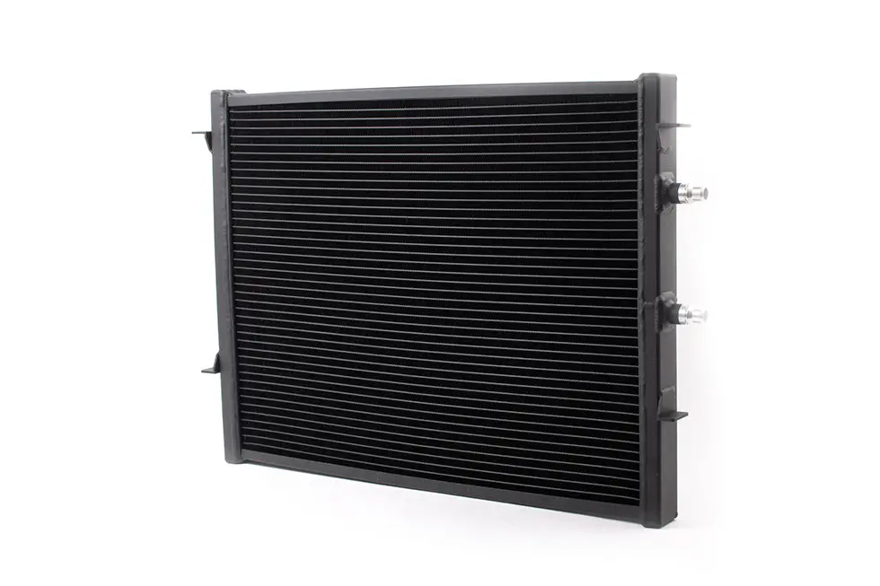 Forge Motorsport Bmw  M3/M4 Chargecooler Radiator 1