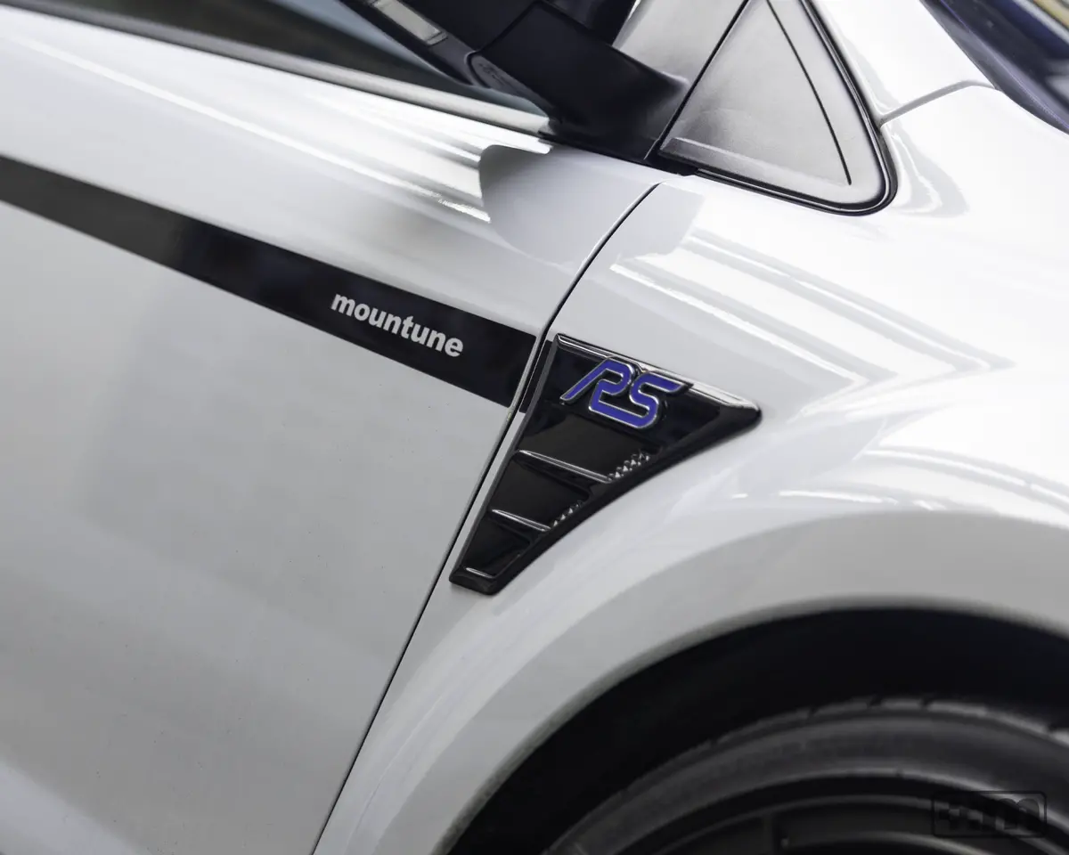 Dynamic Side Splash (Black) [Mk2 Focus] 1